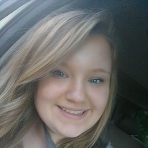 Meet your Posher, Tiffany